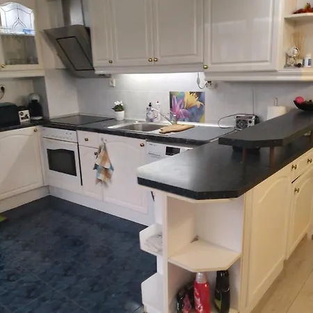 Spacious And Luxury 2 Bedroom Free Parking Varna